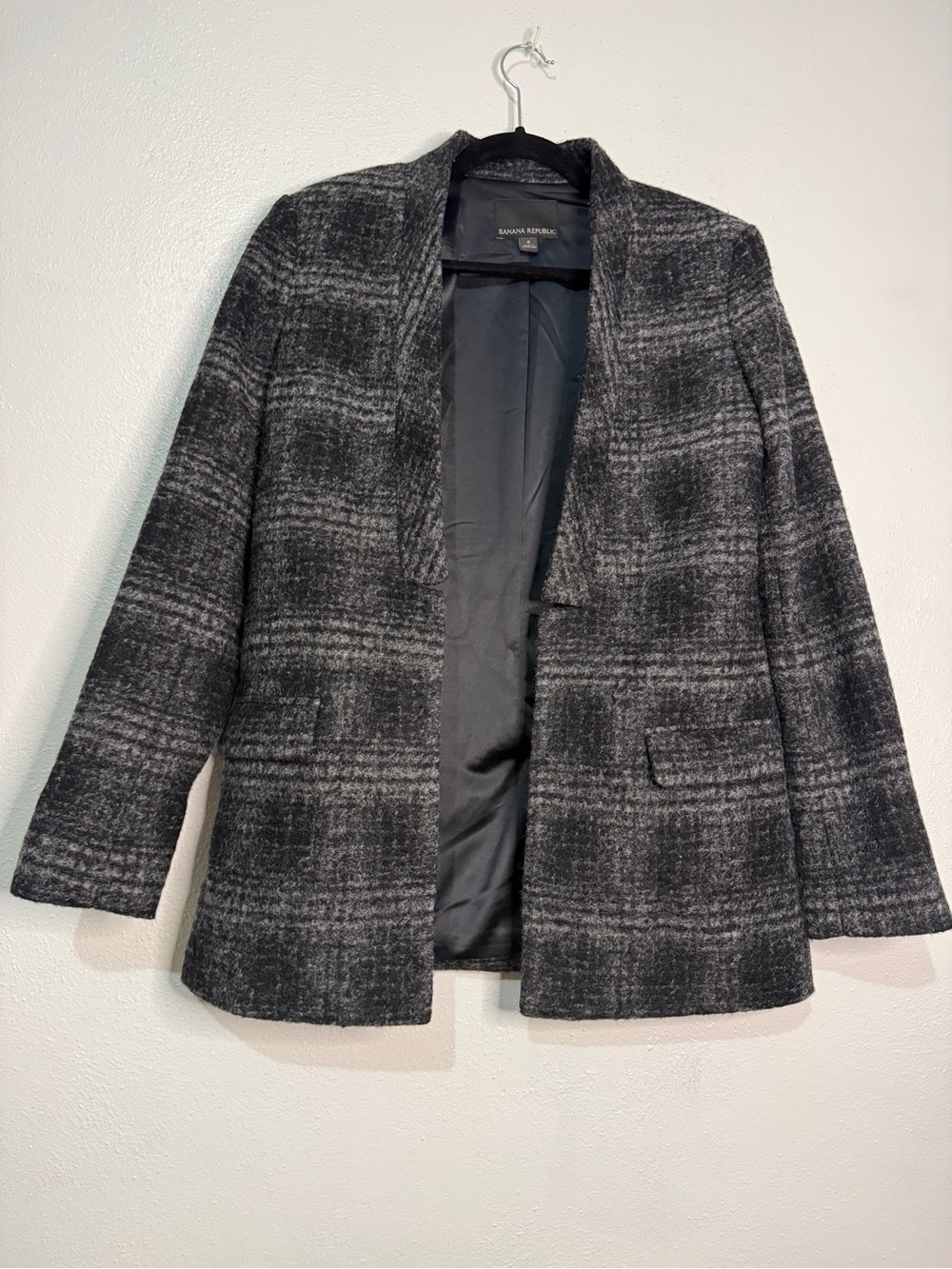 Banana Republic Gray Plaid Open-Front Women's Coat. Sz 6.
